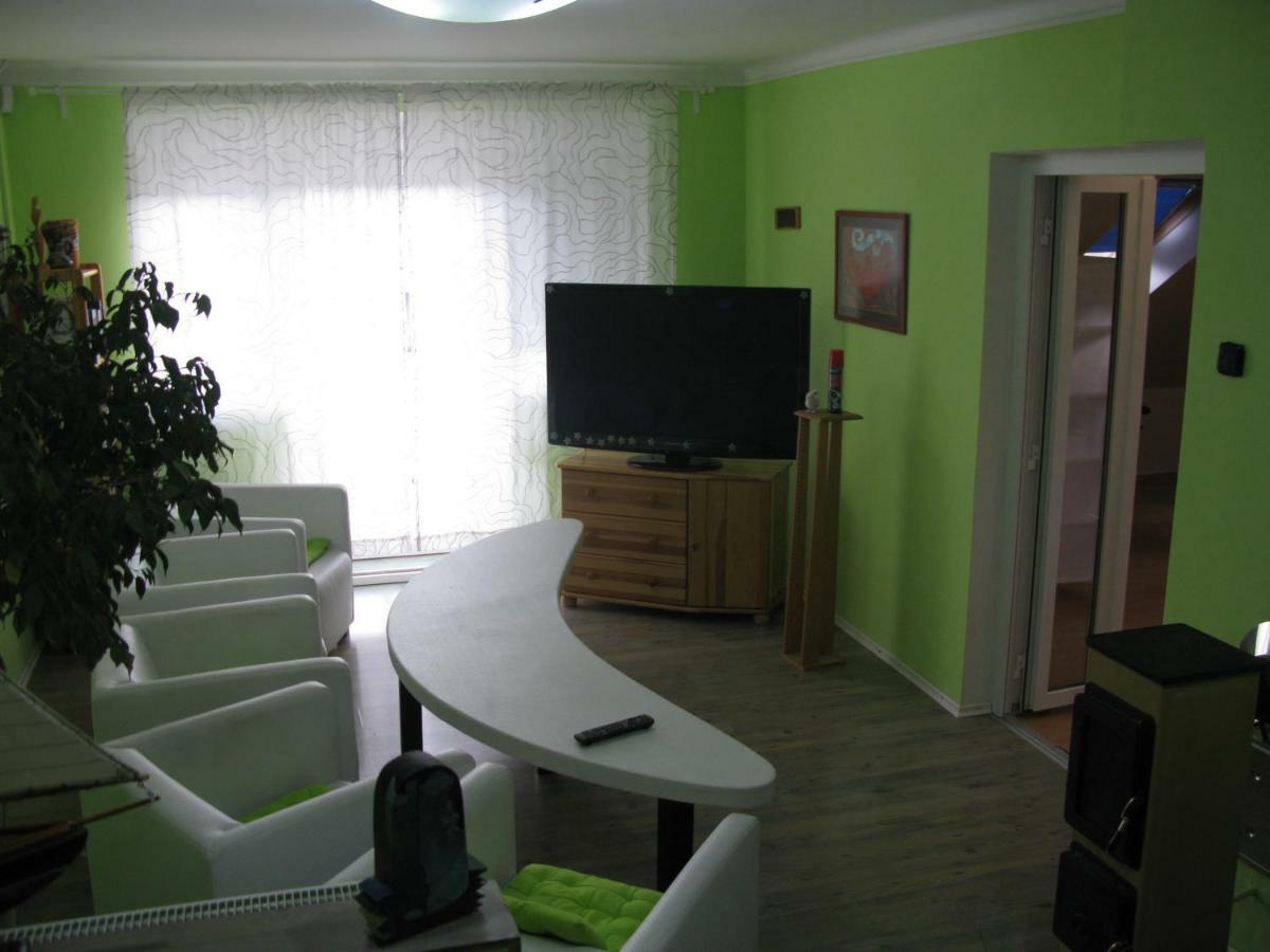 Privat Na Sihoti 1 Apartment Trencin Exterior photo