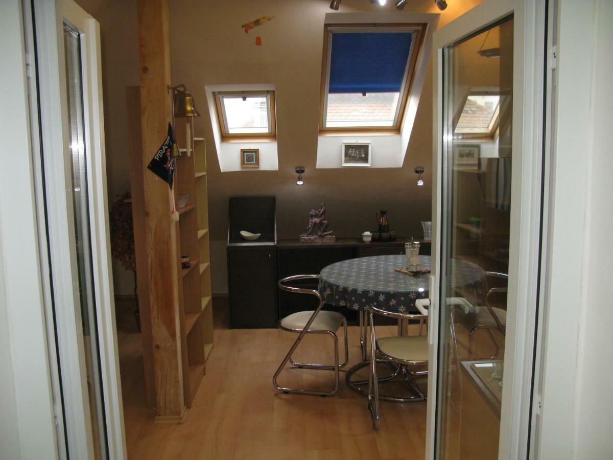Privat Na Sihoti 1 Apartment Trencin Exterior photo